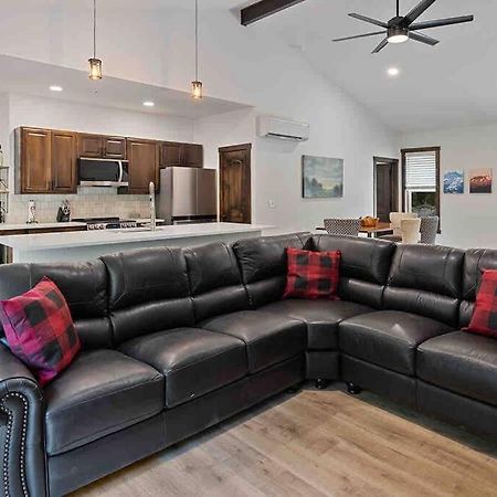 אשפורד Luxe Mt. Rainier Lodge W/ Hot Tub-Ac-Game Room מראה חיצוני תמונה