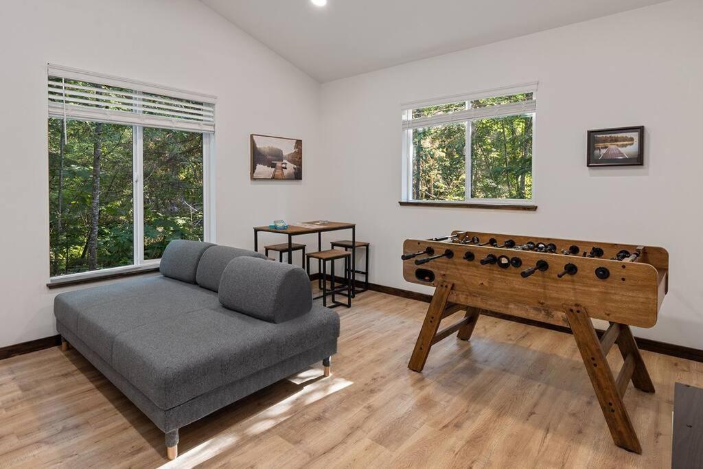 אשפורד Luxe Mt. Rainier Lodge W/ Hot Tub-Ac-Game Room מראה חיצוני תמונה