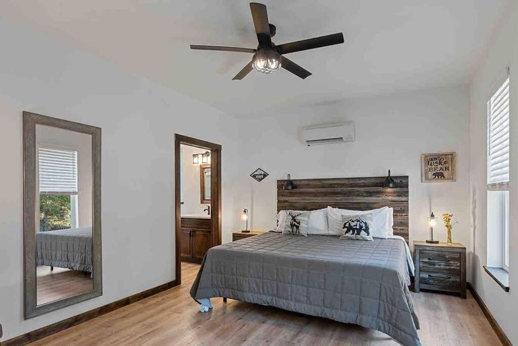 אשפורד Luxe Mt. Rainier Lodge W/ Hot Tub-Ac-Game Room מראה חיצוני תמונה